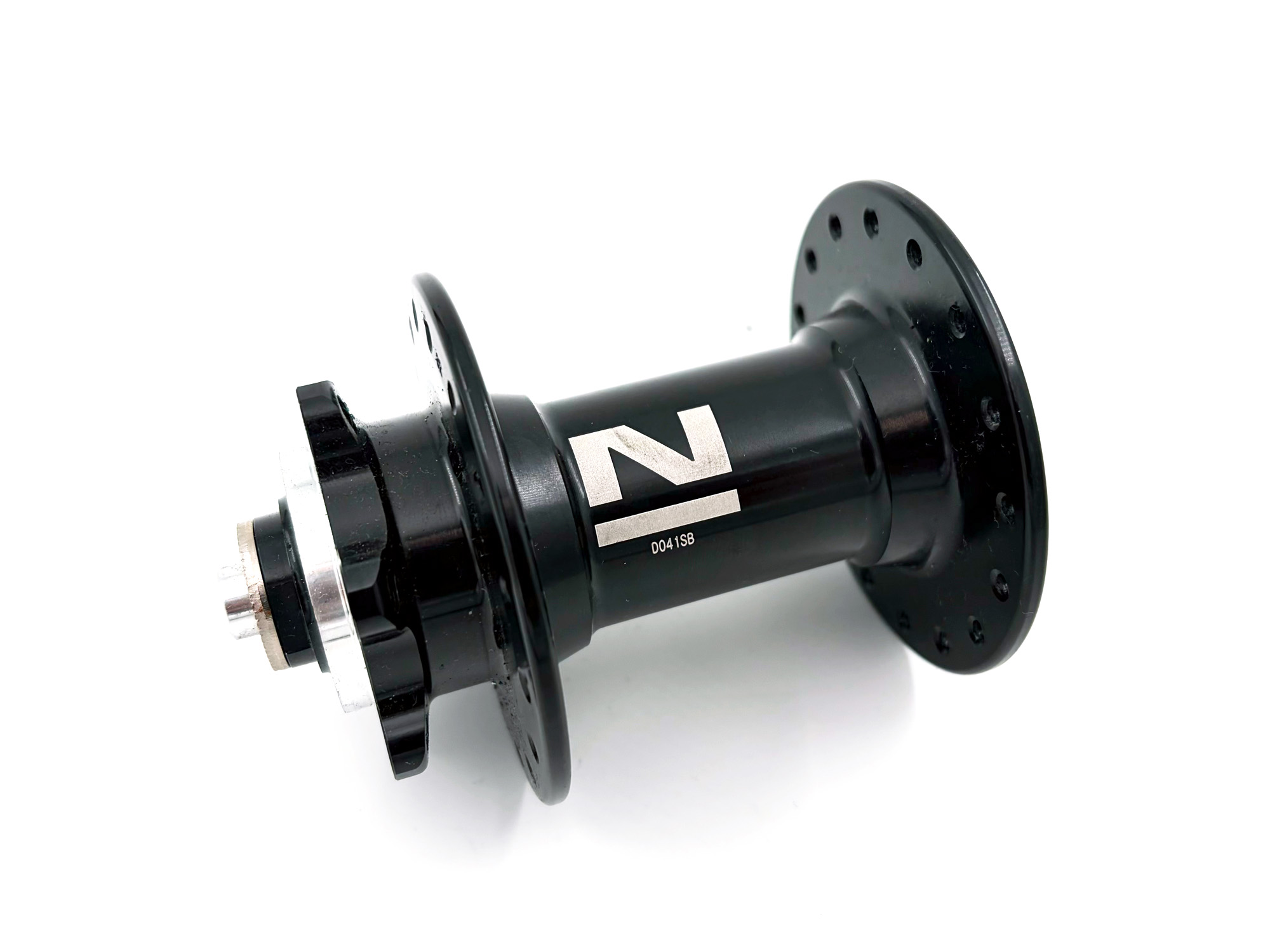 Novatec D041SB 32H 100x5 nav foran