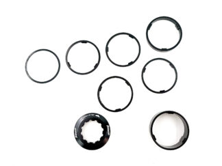 Pinion universal spacer set